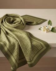 imza monogram %100 twill ipek eşarp yeşil 2