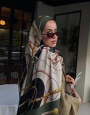 eda cömert’in tercihi cool belt haki floş şal  3