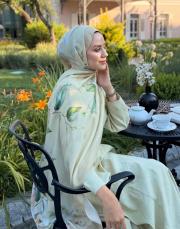 aybüke nur demirci’nin tercihi romantik floş şal  4