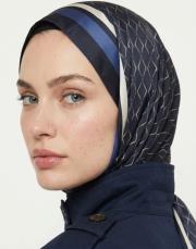 karo monogram twill şal lacivert 4